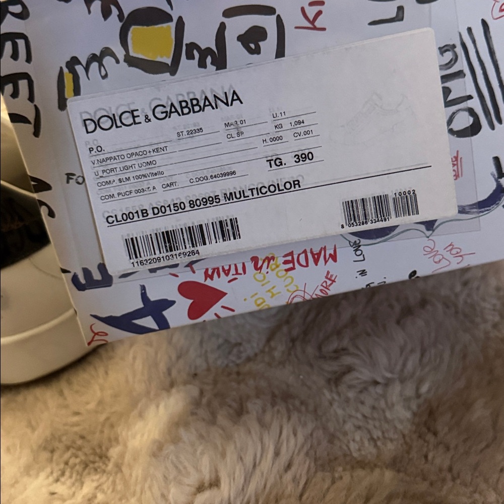 Dolce & Gabbana Sneakers in White with Black Details - Picture 6 of 6